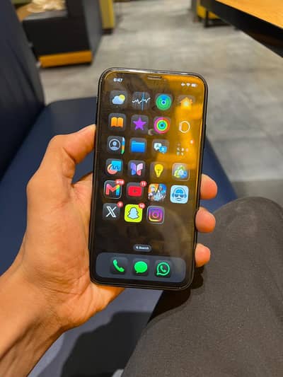 Apple iPhone XR