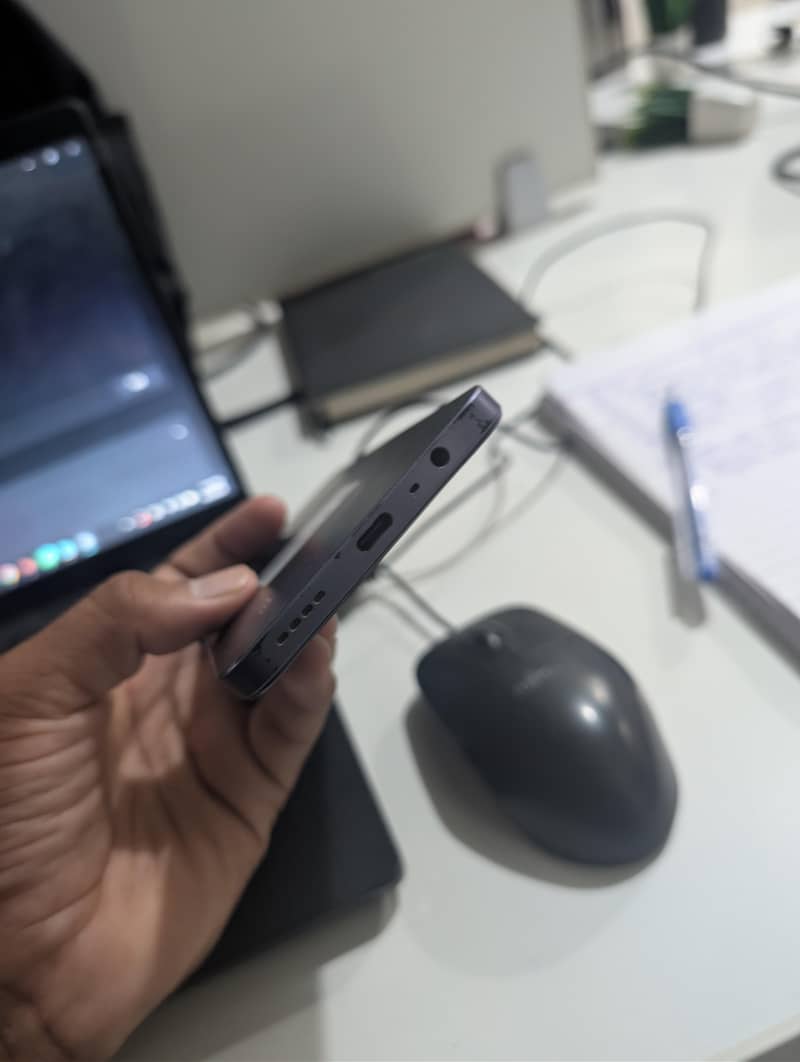 Realme Note 60 5