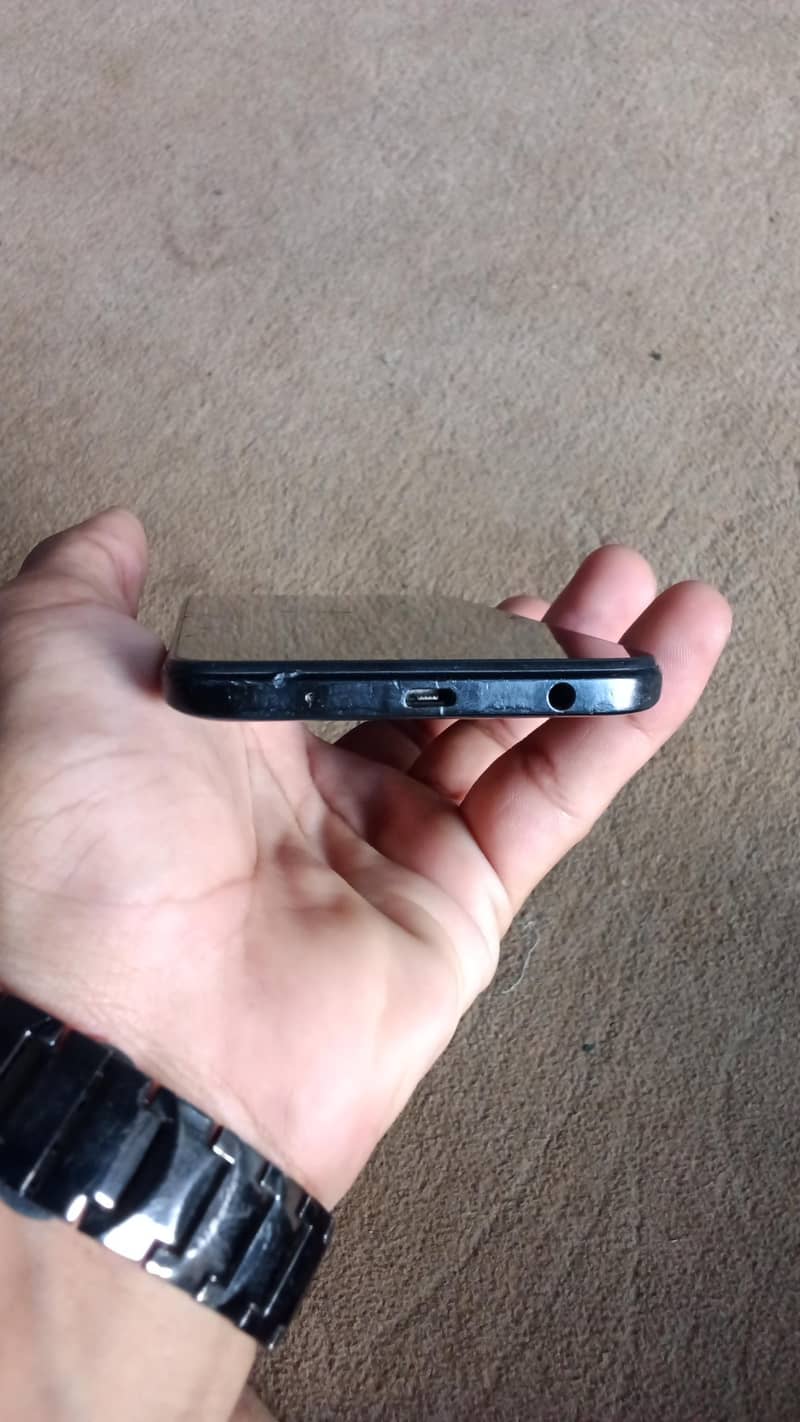 Redmi A2 plus 3