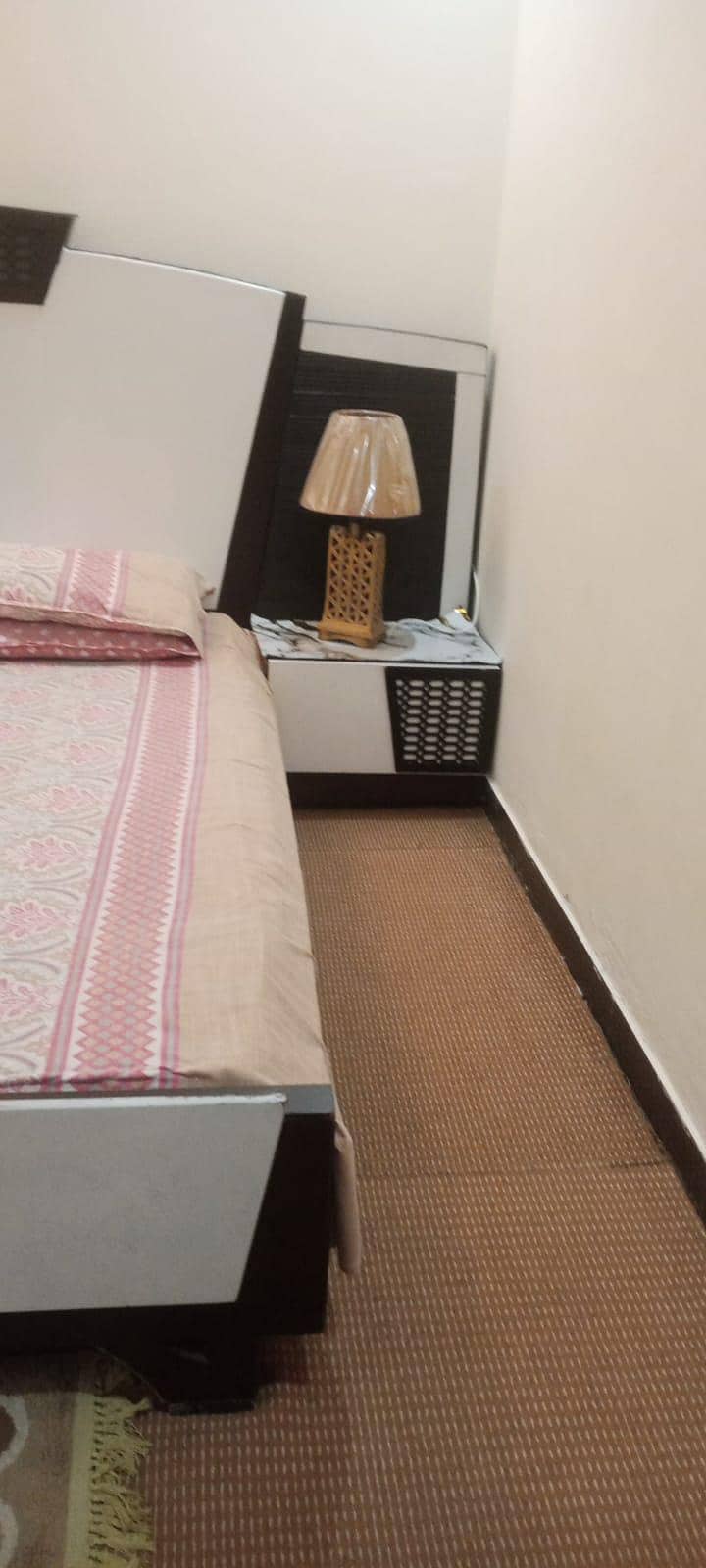 bed side table and dressing table 2