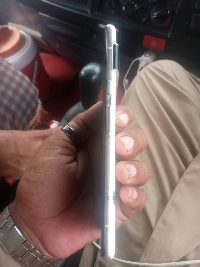 Google Pixel 6 Pro 4
