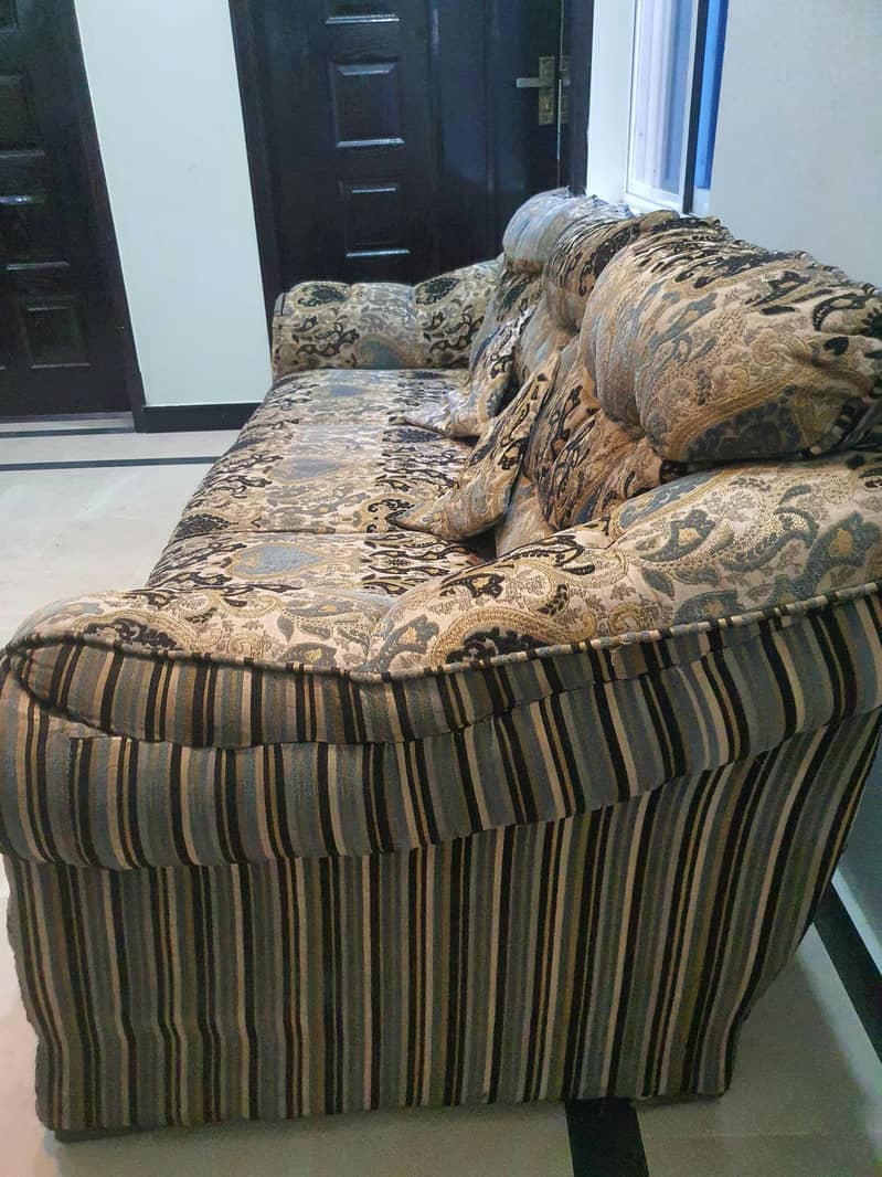 7 seaters sofa 1
