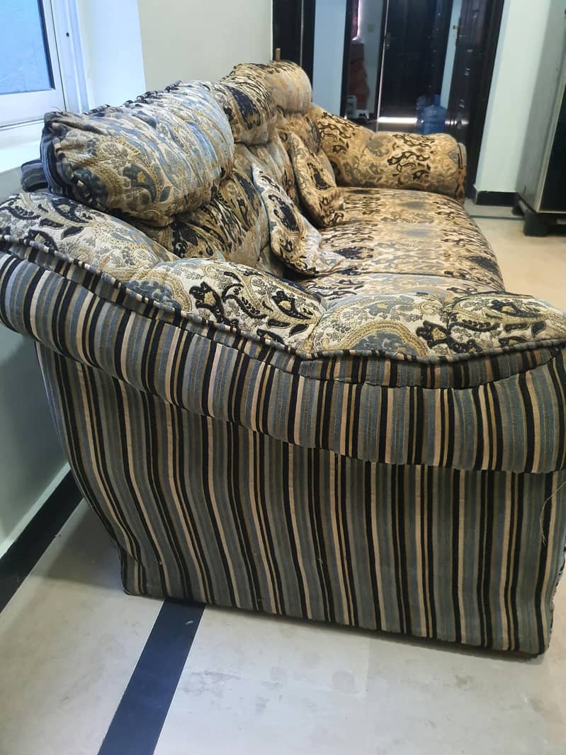 7 seaters sofa 2