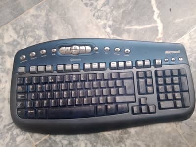 Microsoft wireless Bluetooth multimedia keyboard