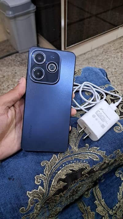 Infinix Hot 40i 16/256 offical pta