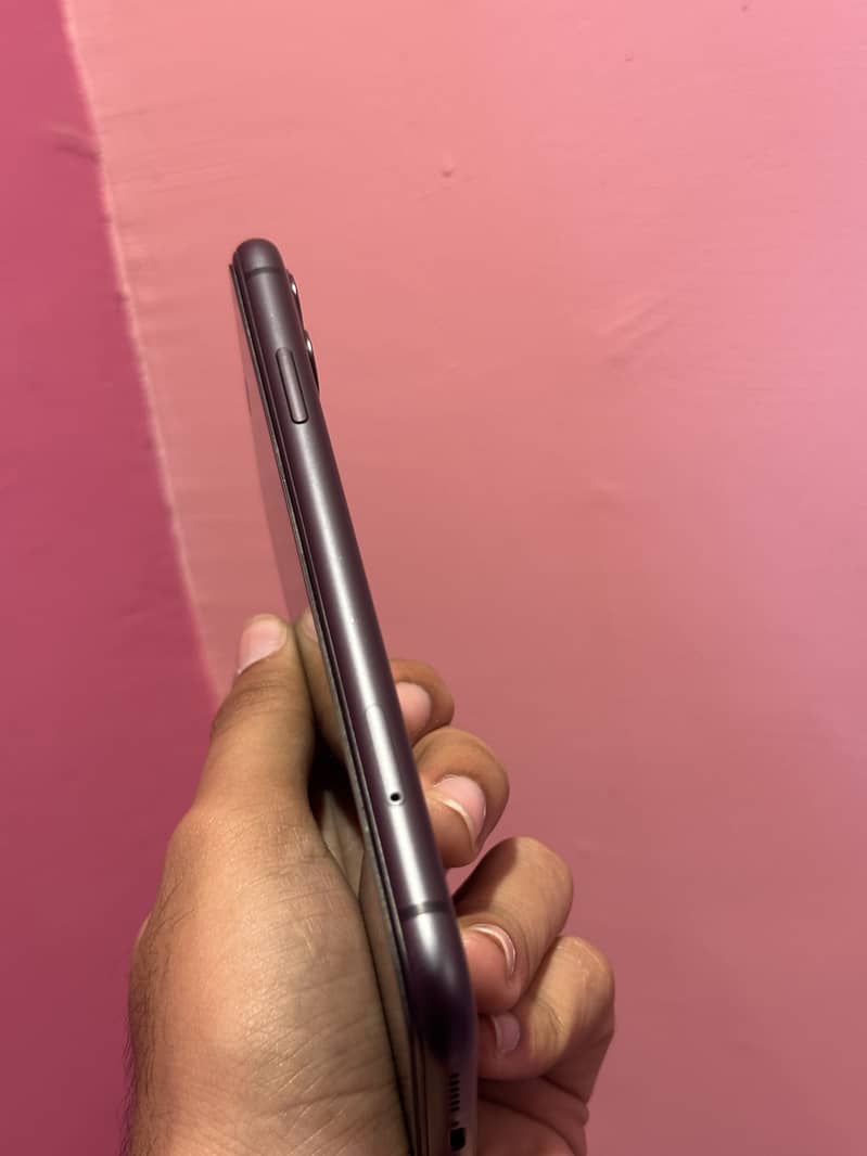 Apple iPhone 11 1