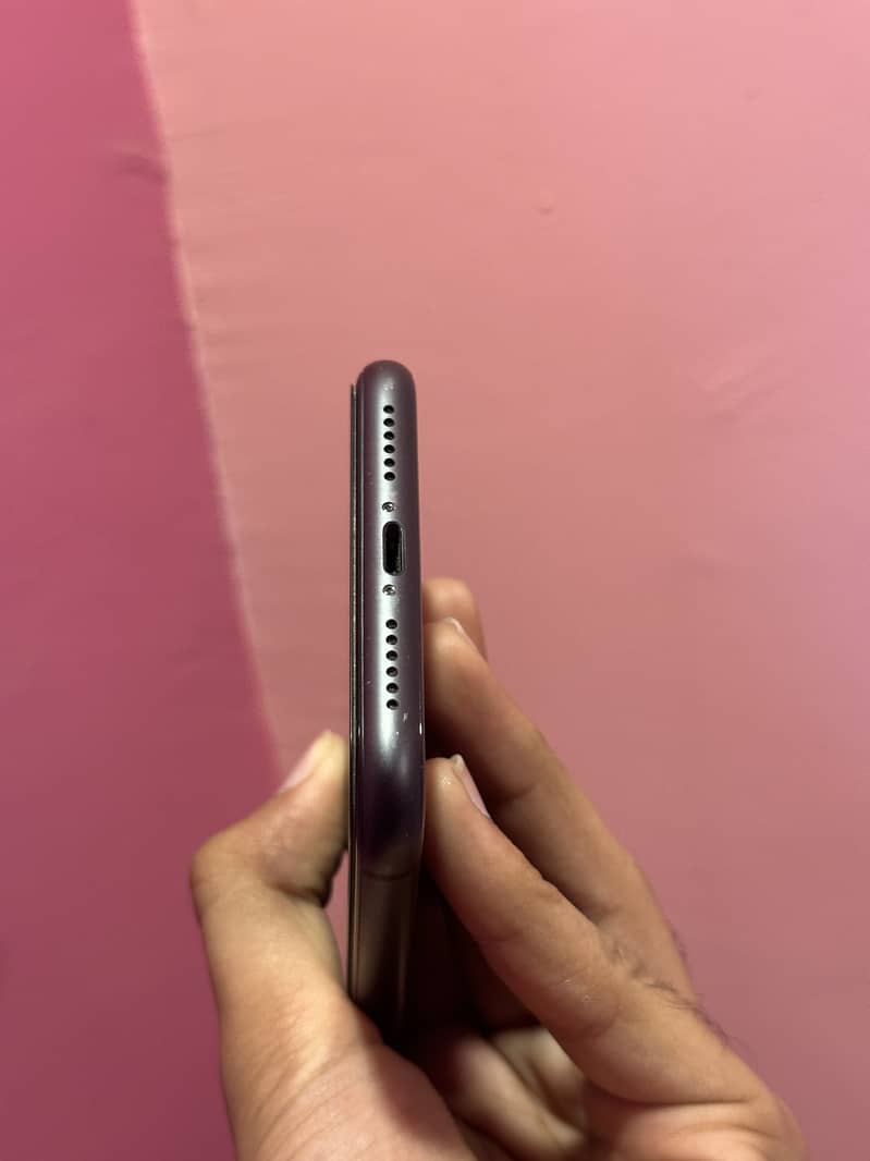 Apple iPhone 11 2