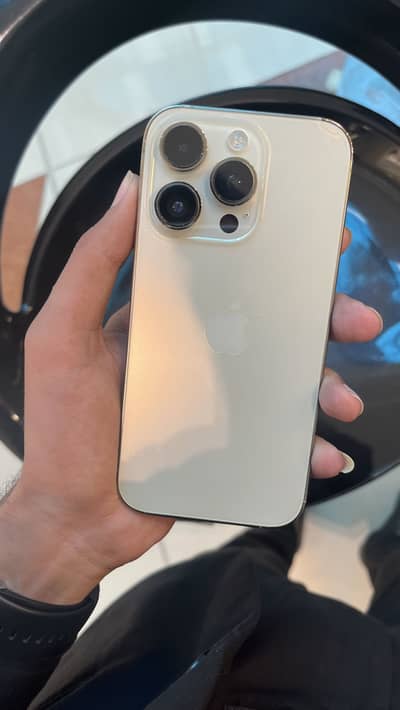 Apple iPhone 14 Pro
