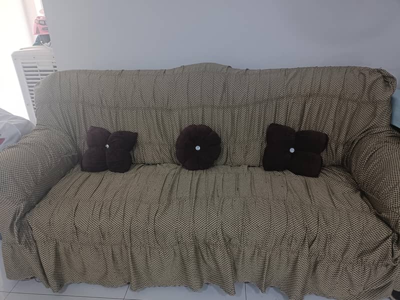 6 seater sofa 0