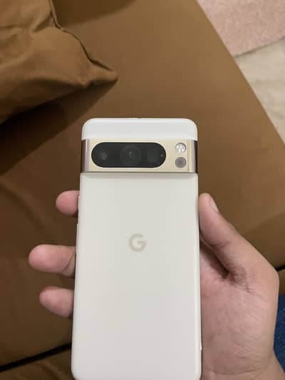 Google Pixel 8 Pro