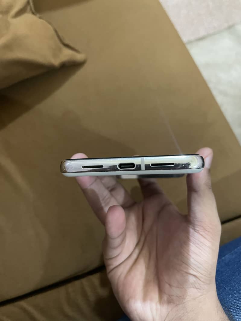Google Pixel 8 Pro 1