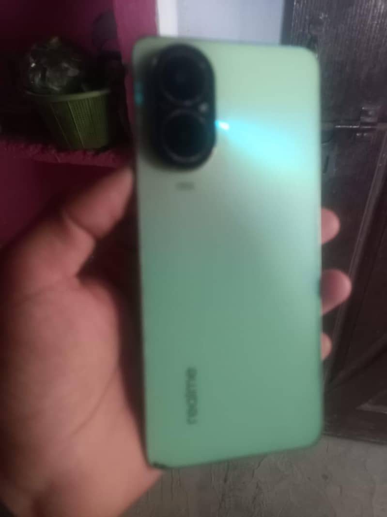 Realme C67 3