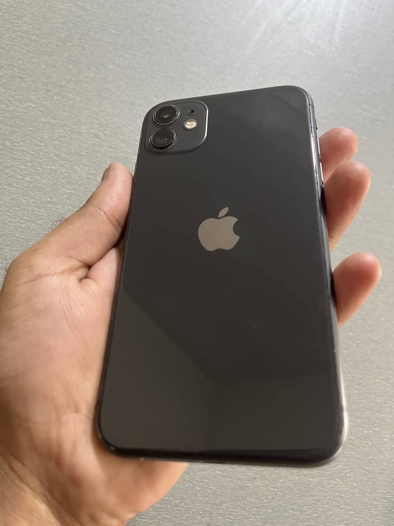 Apple iPhone 11 0