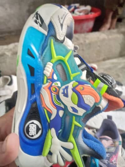 kids spider shoes