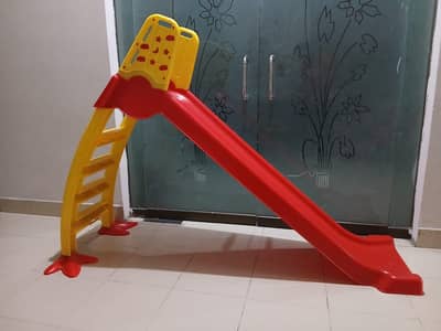 Four steps Slide