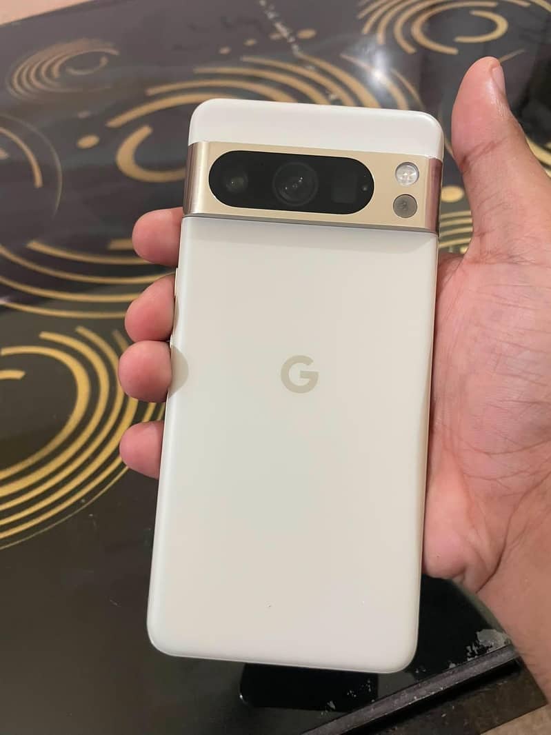 Google Pixel 8 Pro 0