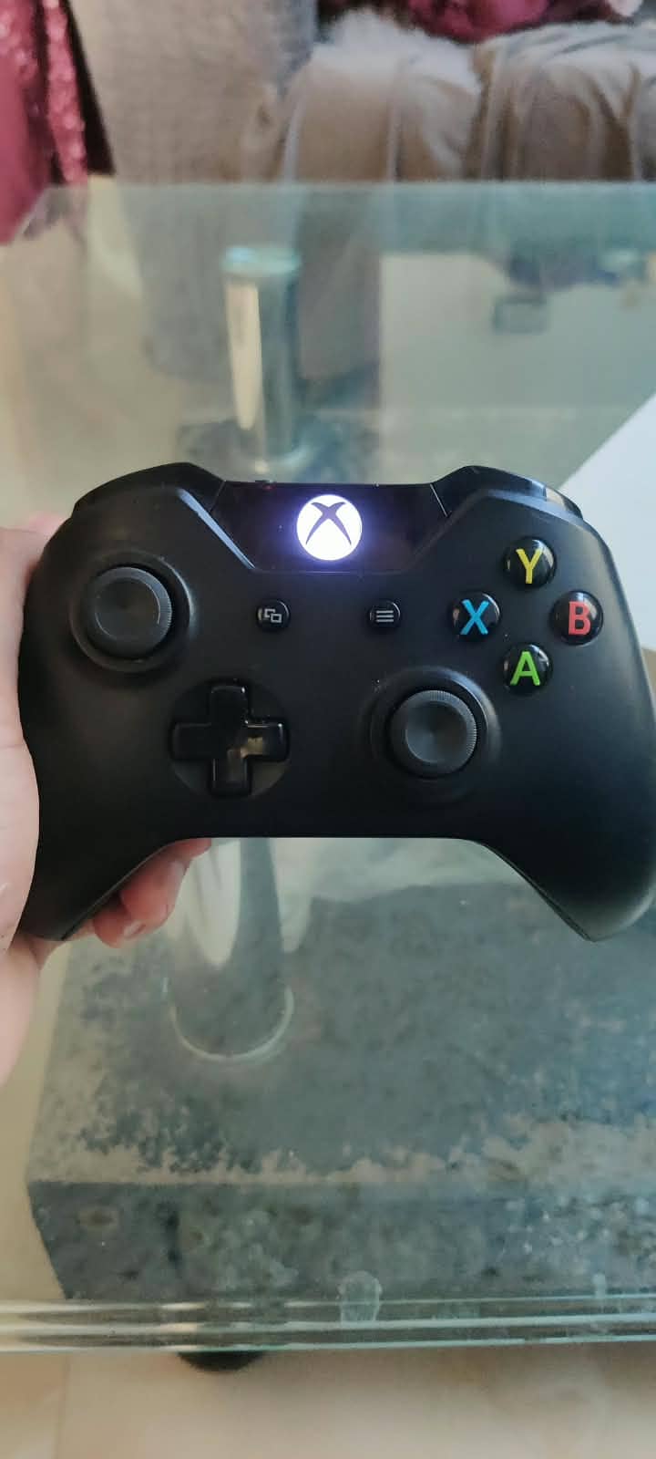 Xbox One Controller 1