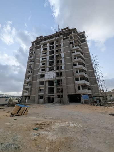 TOWER 170, STRUCTURE IS READY, 10TH FLOOR, POSSESSION IN 18 MONTHS AND PAYMENT SCHEDULE 30 MONTHS AVAILABLE FOR SALE.