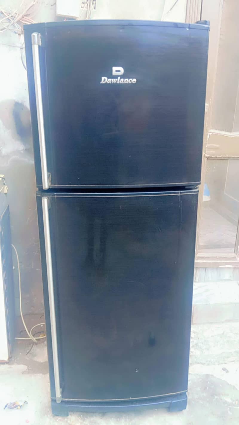 dawlance fridge 2