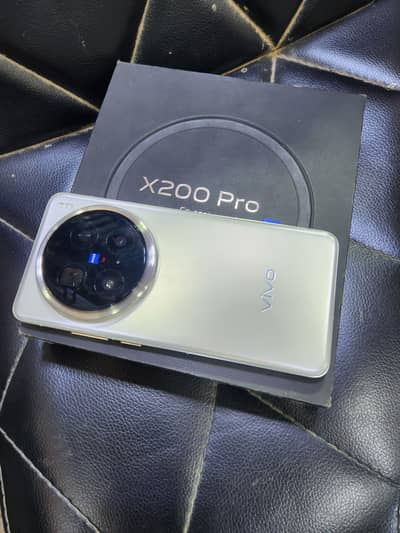 Vivo x200 Pro
