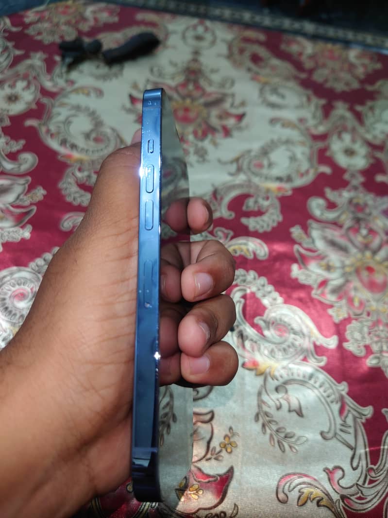Apple iPhone 13 Pro 5