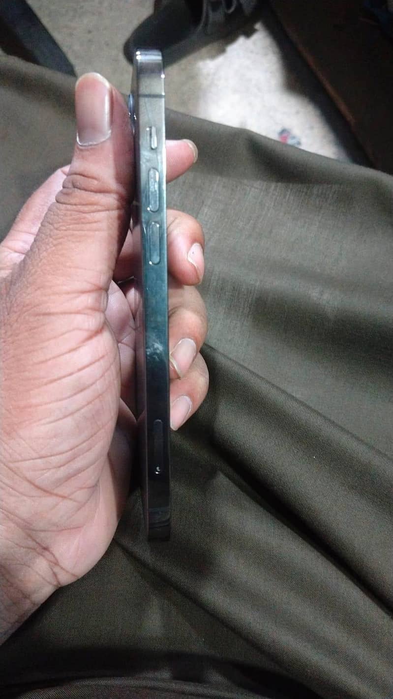 Apple iPhone 12 Pro factory unlock 3