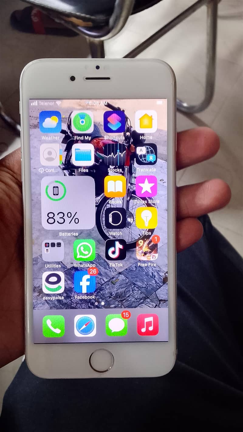 Apple iPhone 6S 1