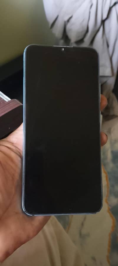 Realme C21