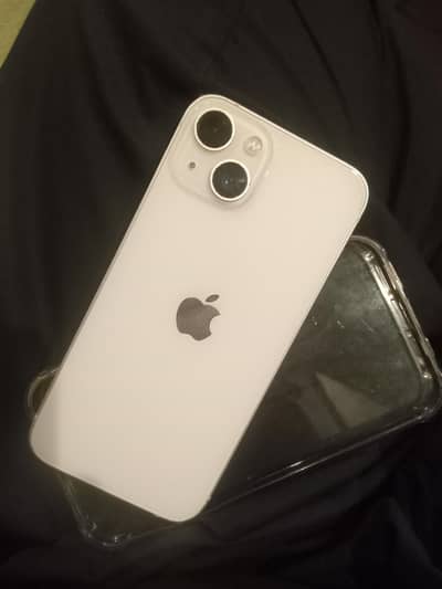 Apple iPhone 13