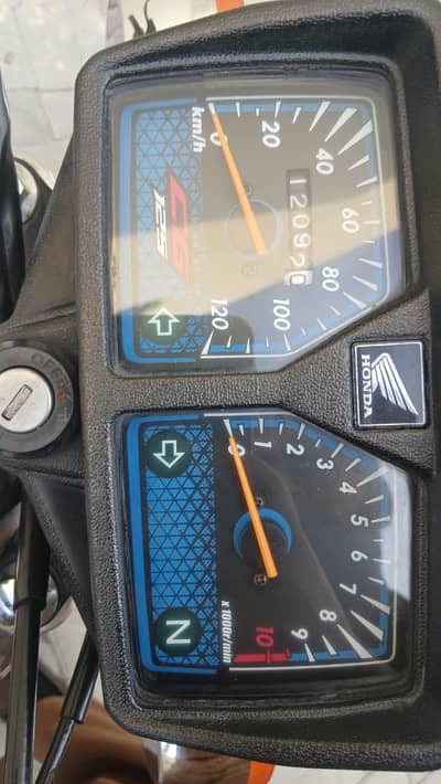 Honda 125 For sale color black