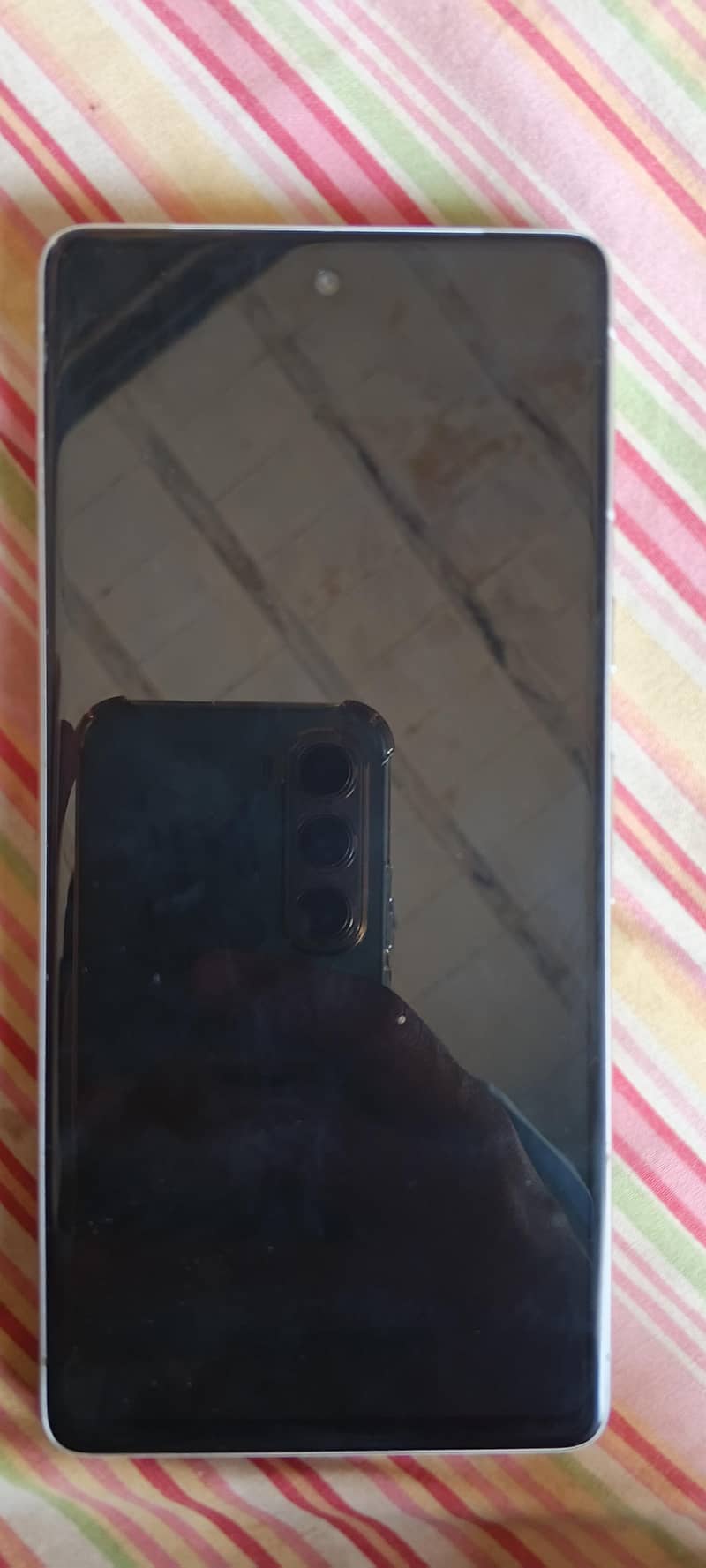 Google Pixel 7 4