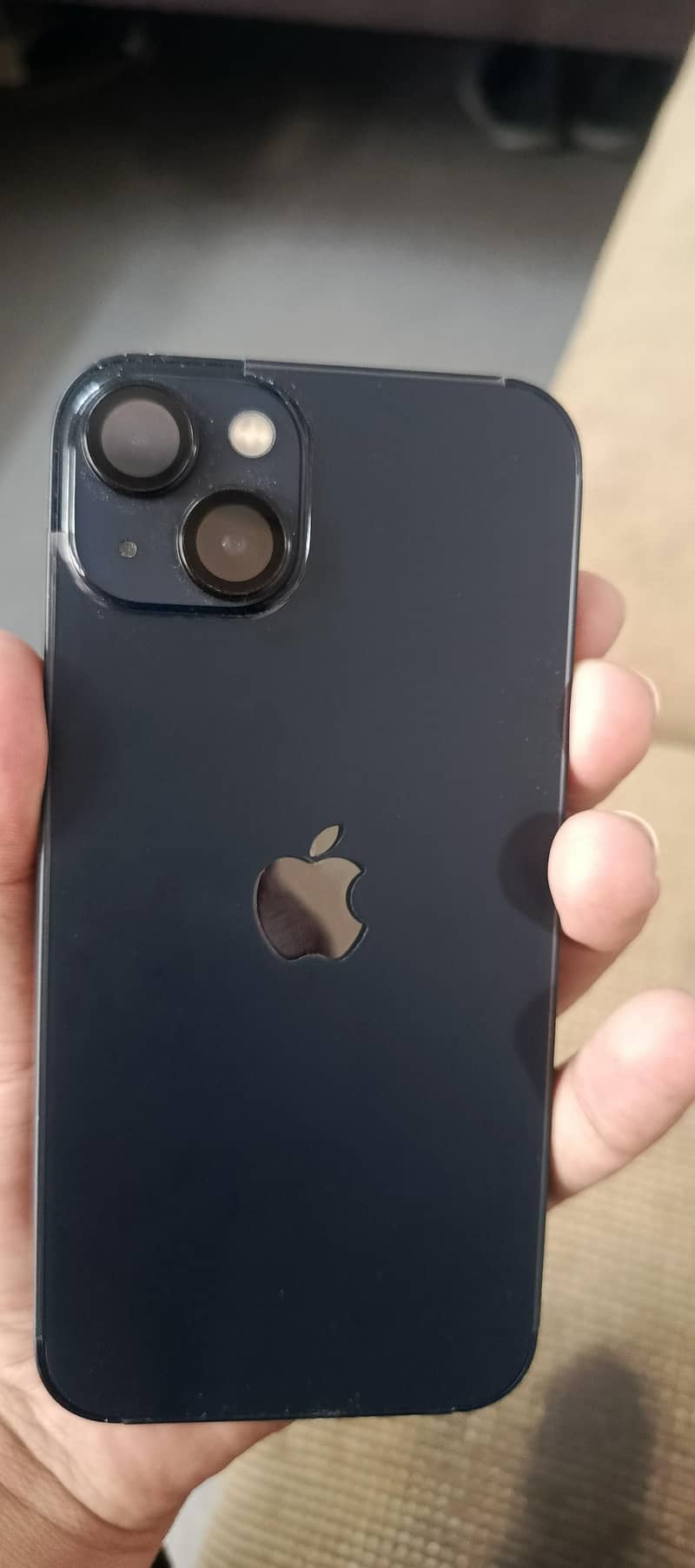 Apple iPhone 13 1