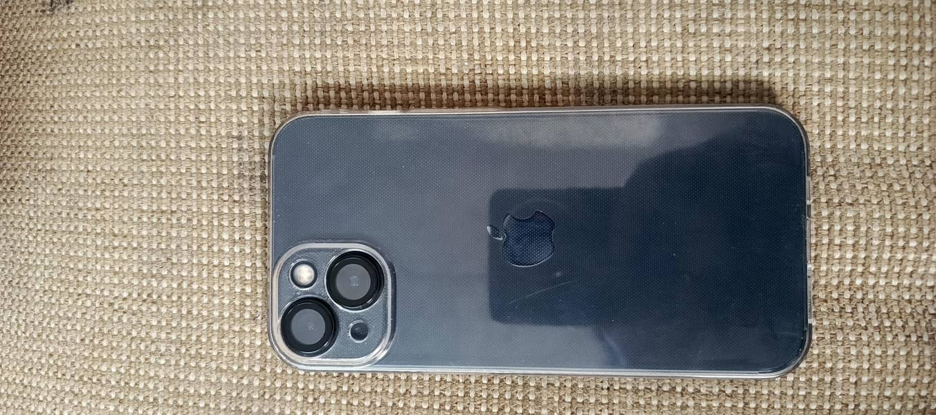 Apple iPhone 13 2