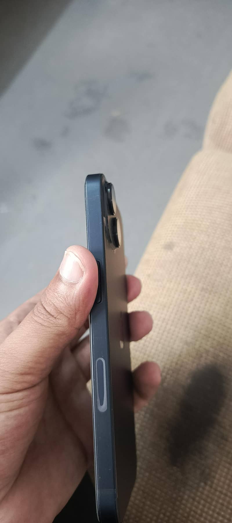 Apple iPhone 13 4