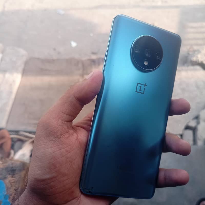 One Plus 7T 3