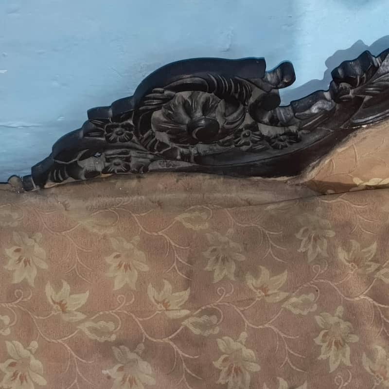 sofa dewan 0
