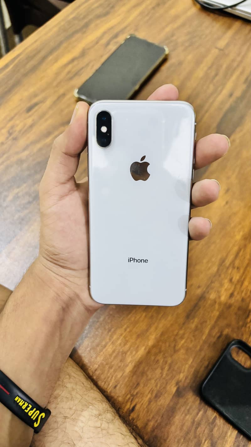 Apple iPhone X 0
