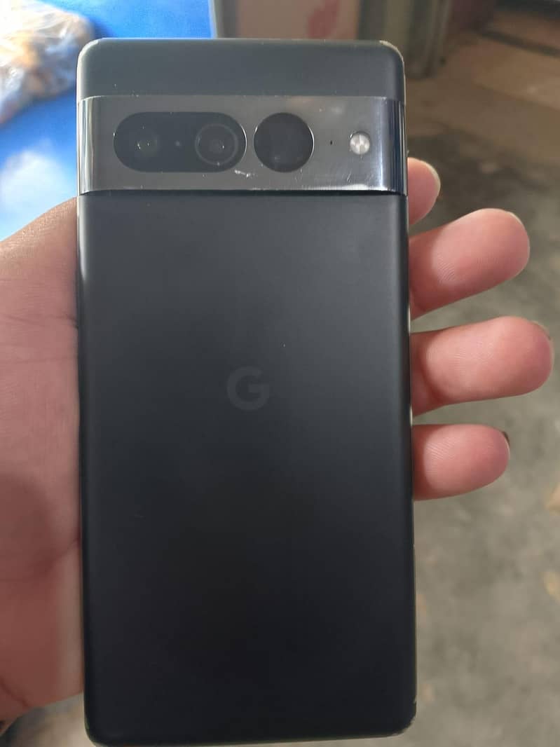Google Pixel 7 Pro 2