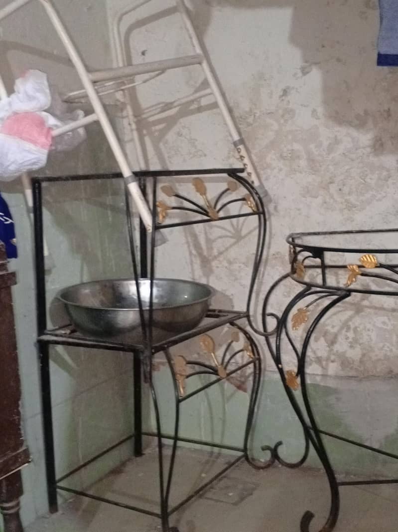Fancy Wrought Iron Console Table / D-Shape Side Table 1