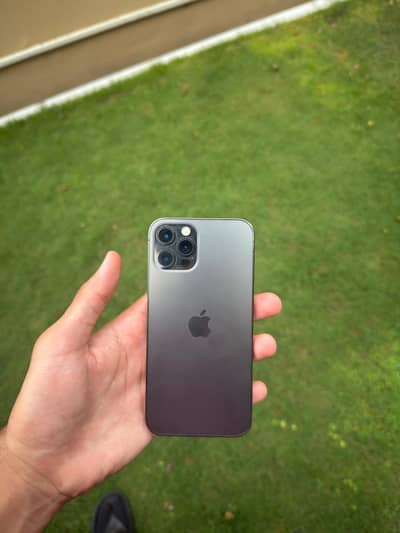 Apple iPhone 12 Pro