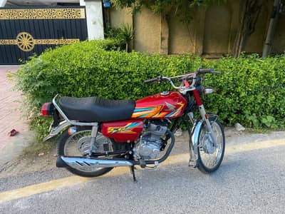 hond 125 brand new scratch less 26 model 03225128497