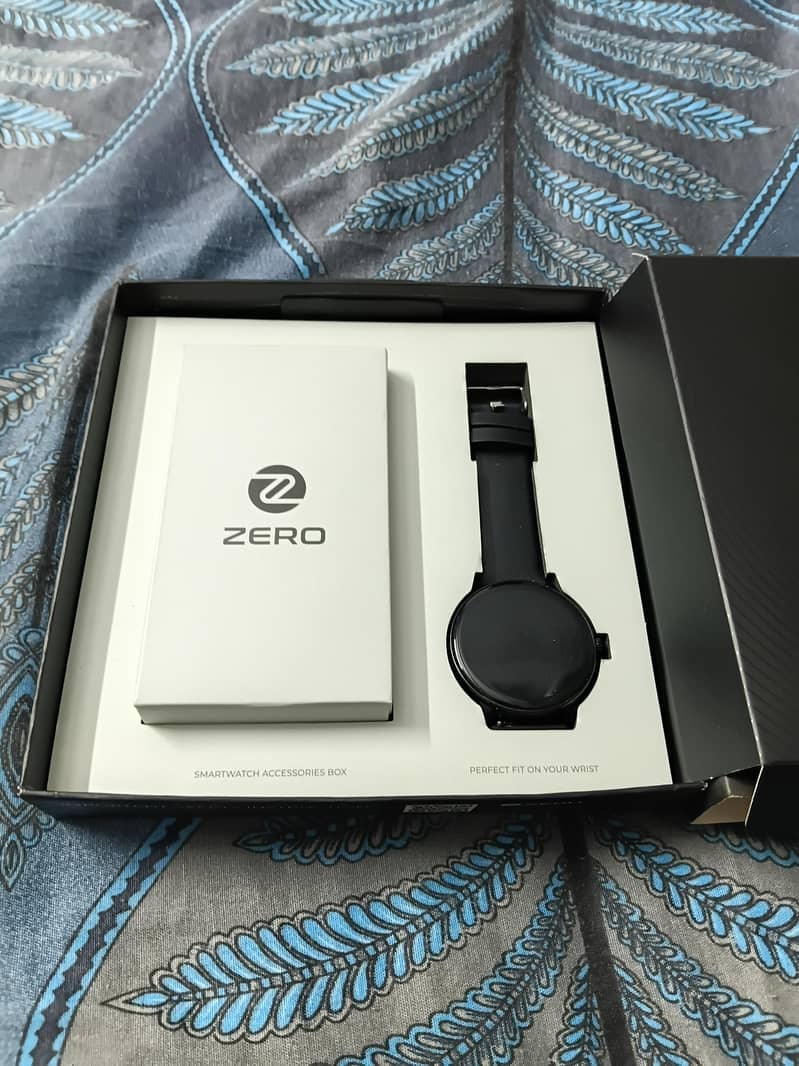 zero Luna Smartwatch 1