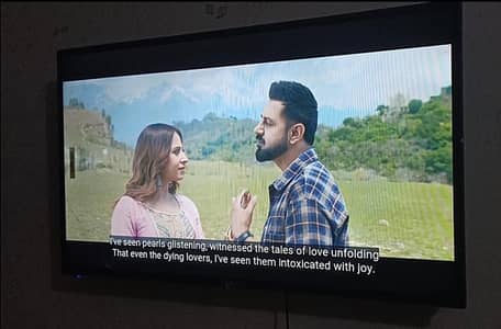 Nobel 40 inch led samrt led ha with box condtions 10 by 10 ha all oky