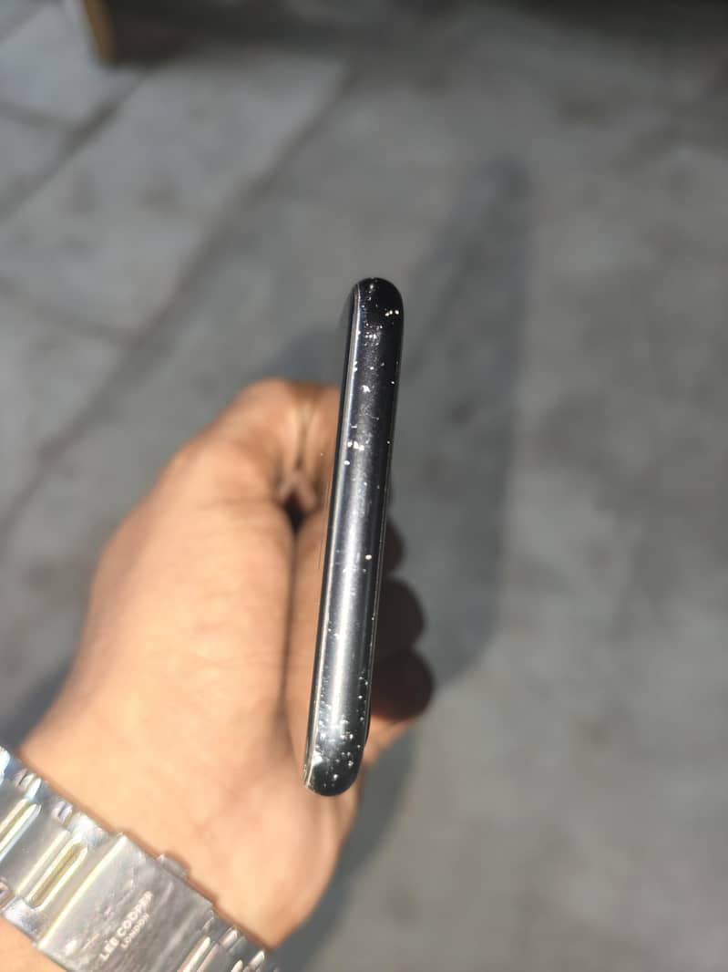 Apple iPhone SE 4