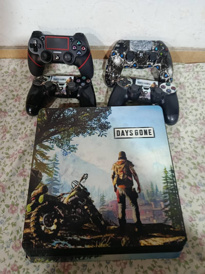 Ps4 slim 0