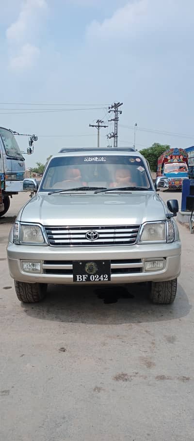 Toyota Land Cruiser 2001
