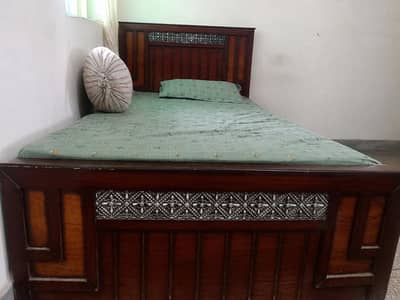 used bed in good condition