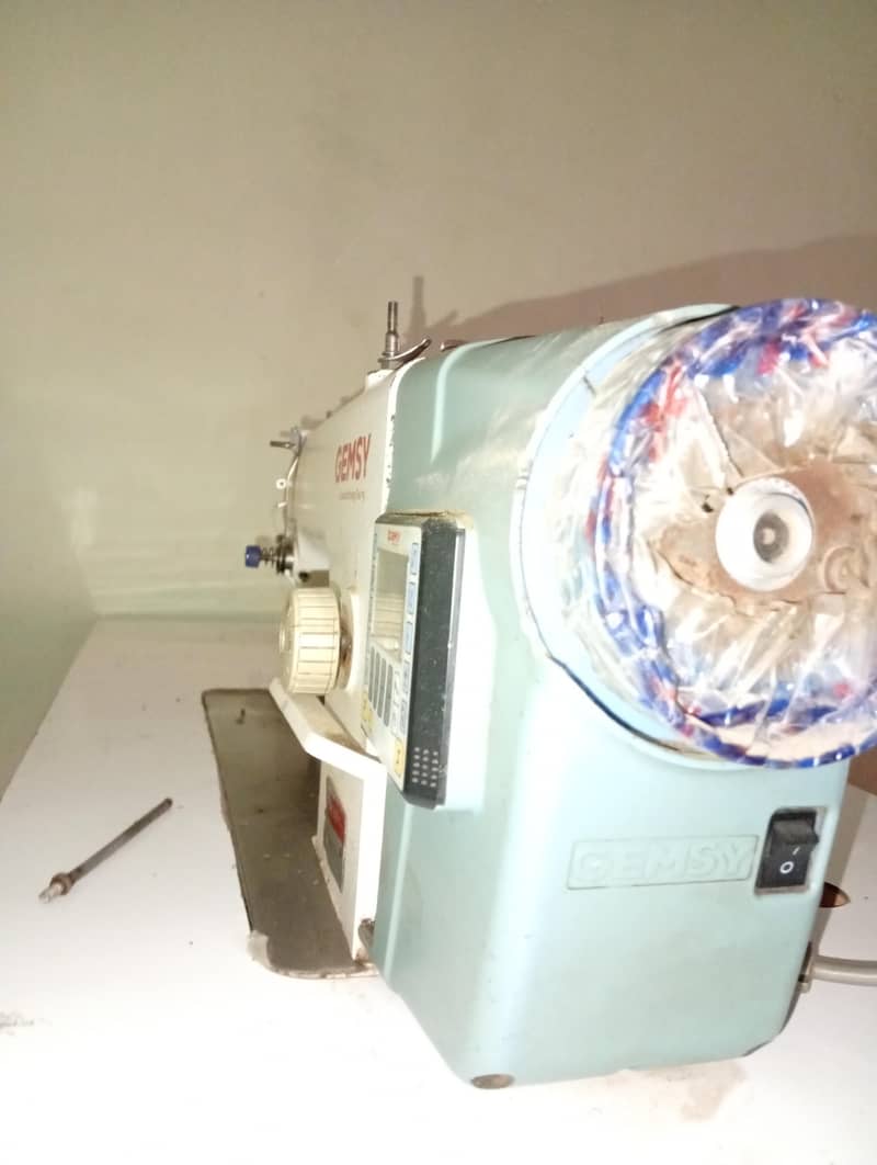 gemsy singer machine 1