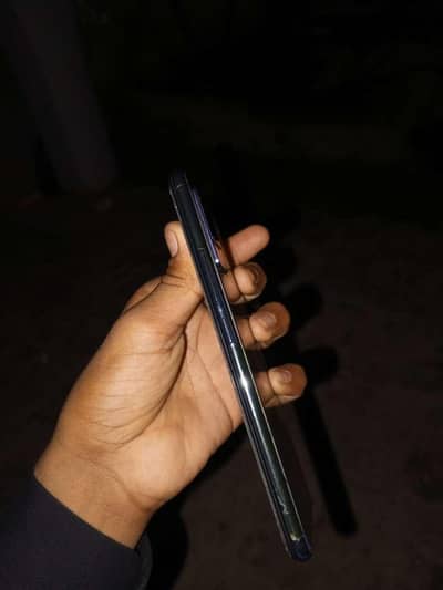 Vivo V21e