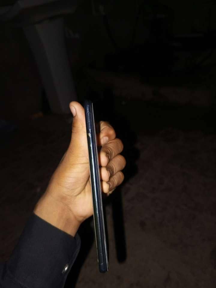 Vivo V21e 3